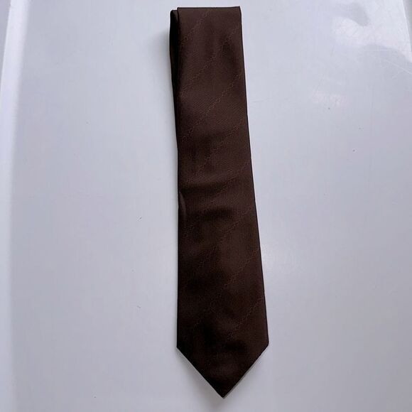 Vintage late 60s/early 70s U Italy Fatto A Mano reddish brown polyester tie - Picture 2 of 7